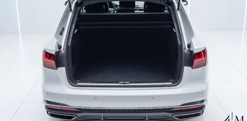 Audi A4 cena 149900 przebieg: 118800, rok produkcji 2019 z Łódź małe 596